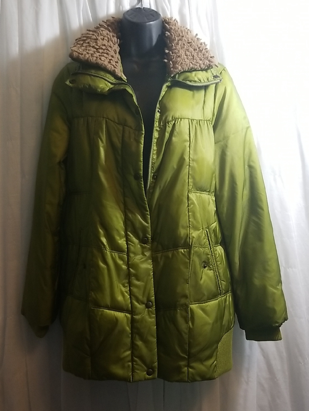 Unique Women’s Olive Green Puffer Coat with Sherpa Collar